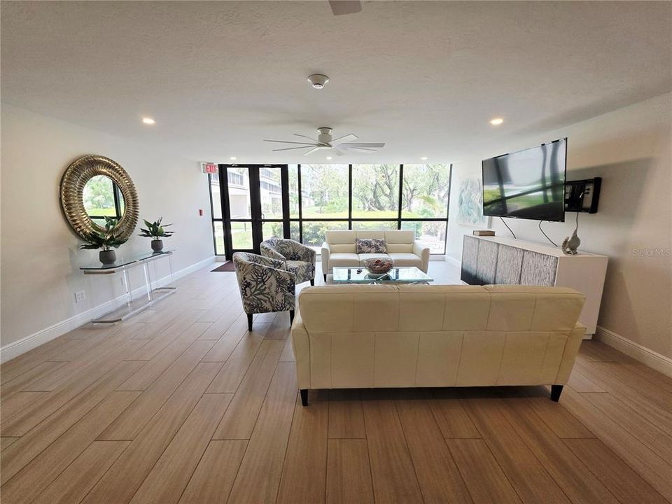For Sale: $1,170,000 (2 beds, 0 baths, 1263 Square Feet)