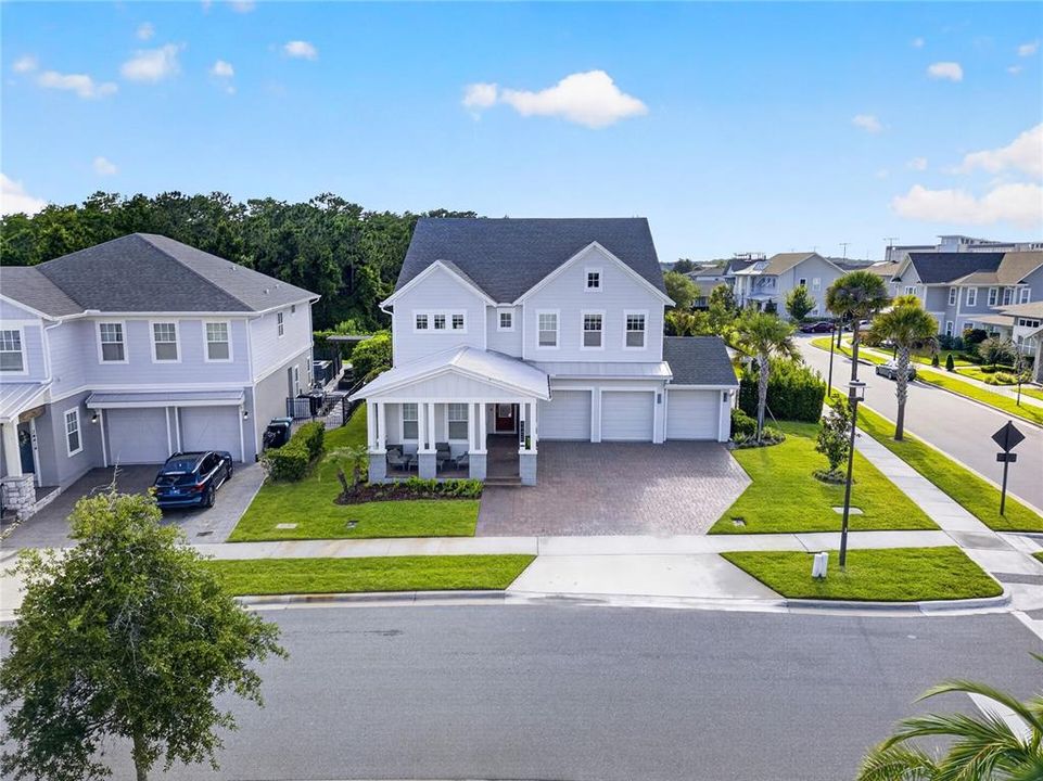 For Sale: $1,750,000 (5 beds, 4 baths, 3787 Square Feet)
