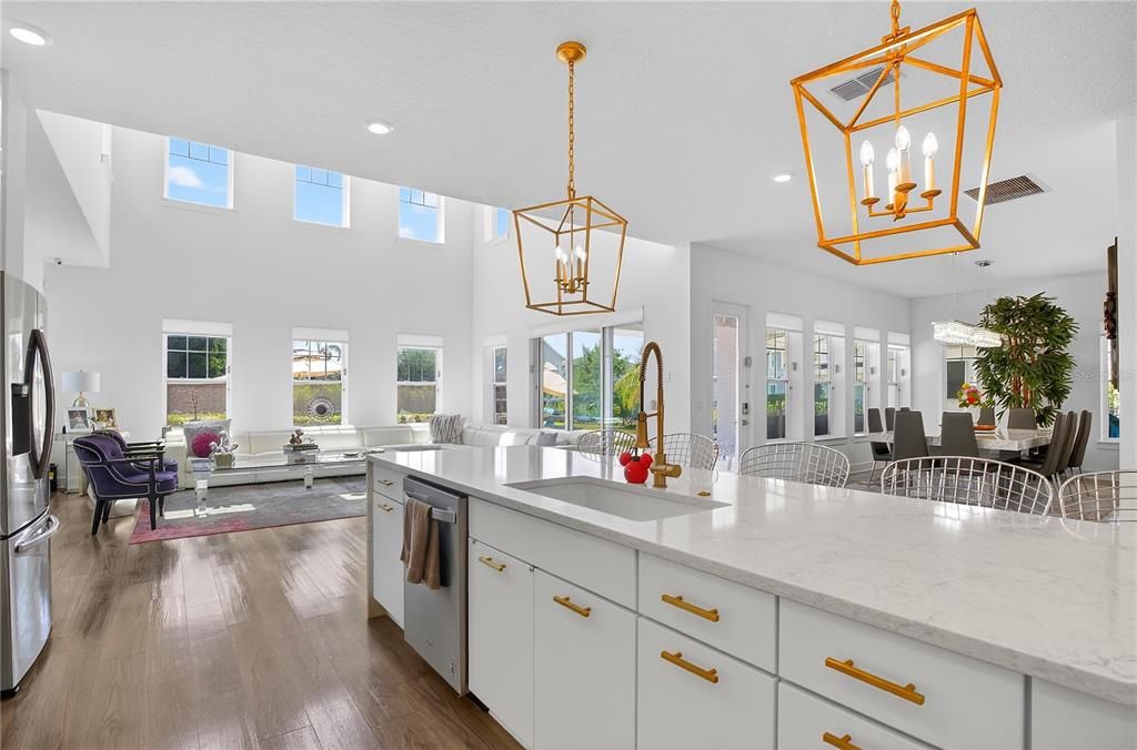 For Sale: $1,750,000 (5 beds, 4 baths, 3787 Square Feet)