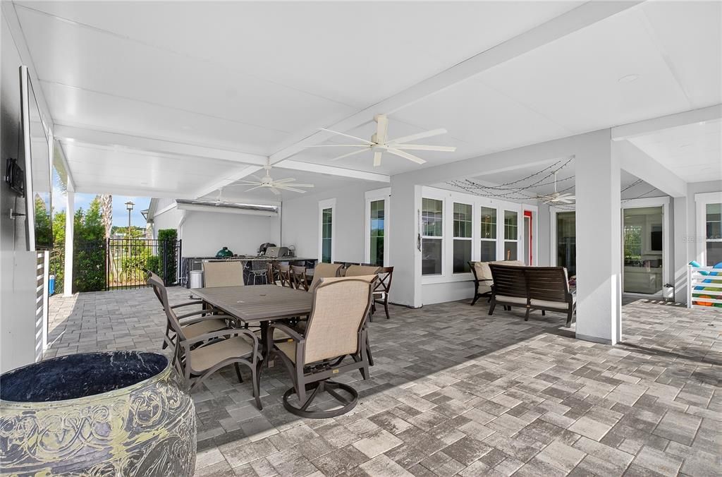 For Sale: $1,750,000 (5 beds, 4 baths, 3787 Square Feet)