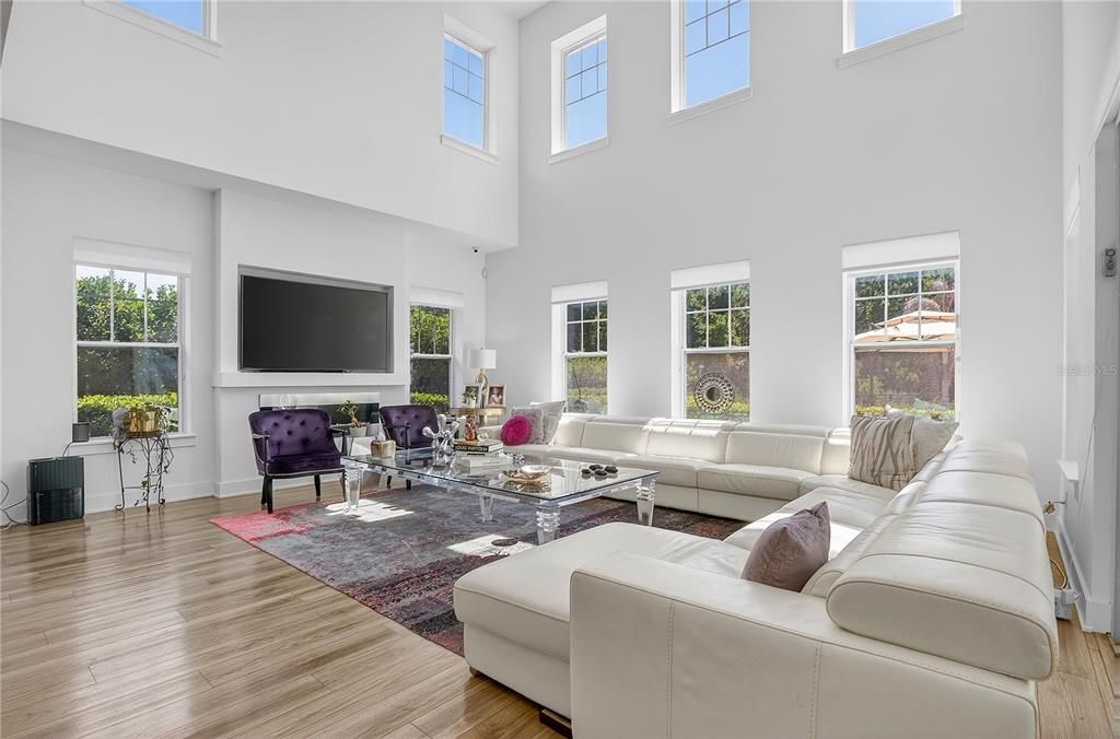 For Sale: $1,750,000 (5 beds, 4 baths, 3787 Square Feet)