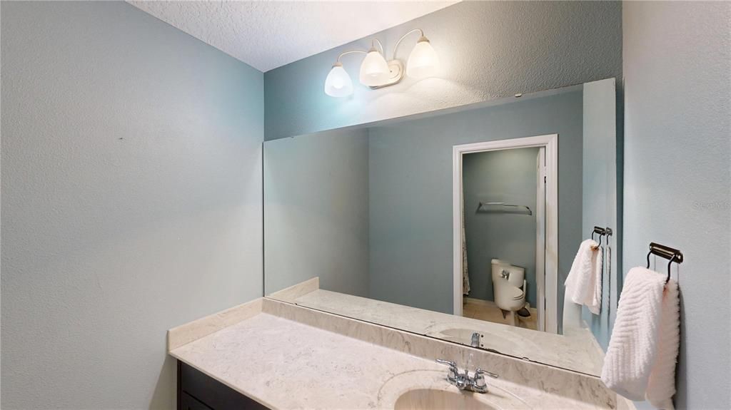Active With Contract: $425,000 (4 beds, 2 baths, 2877 Square Feet)