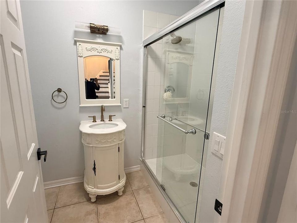 En Renta: $5,095 (4 camas, 3 baños, 2750 Pies cuadrados)