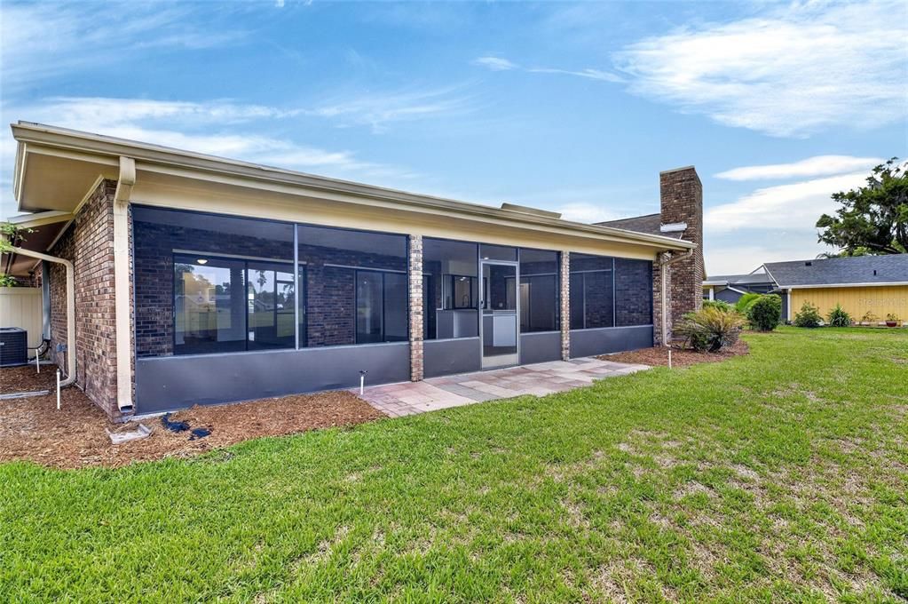 For Sale: $439,000 (3 beds, 2 baths, 2344 Square Feet)