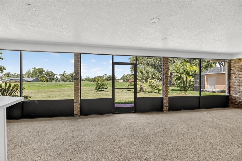 For Sale: $439,000 (3 beds, 2 baths, 2344 Square Feet)
