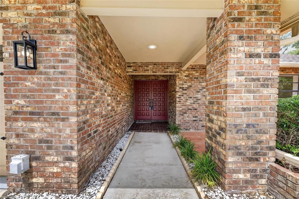 For Sale: $439,000 (3 beds, 2 baths, 2344 Square Feet)