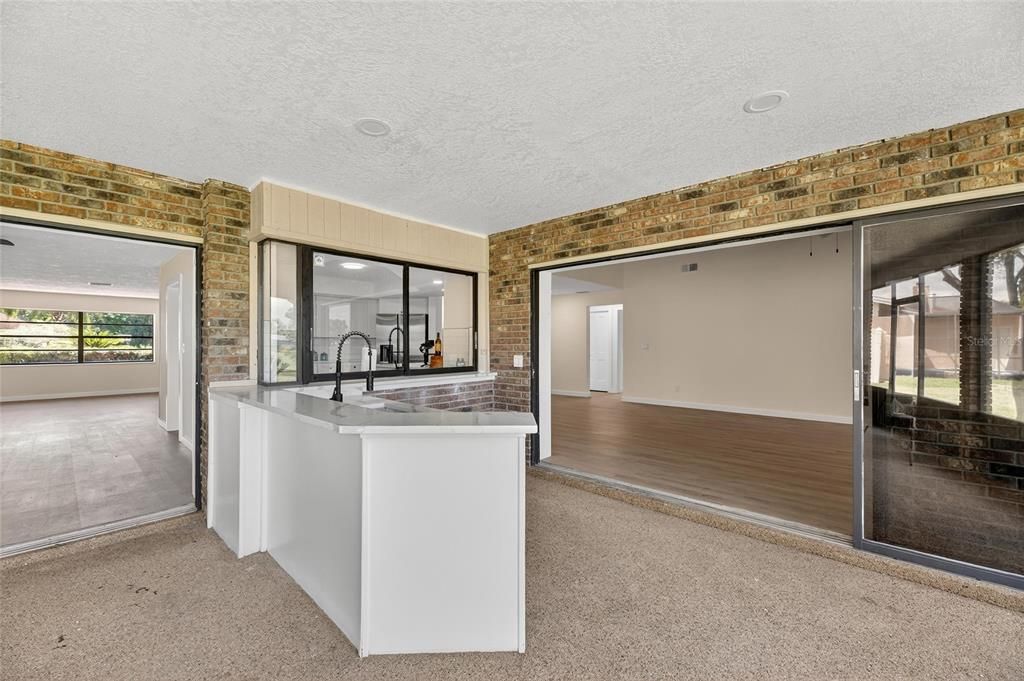 For Sale: $439,000 (3 beds, 2 baths, 2344 Square Feet)