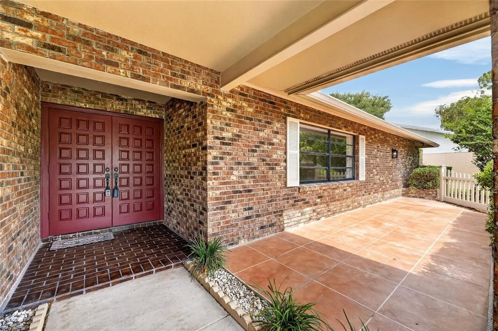 For Sale: $439,000 (3 beds, 2 baths, 2344 Square Feet)