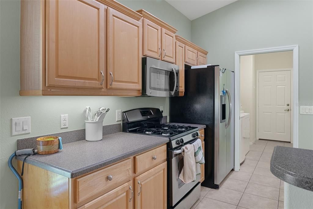 For Sale: $269,900 (2 beds, 2 baths, 1527 Square Feet)