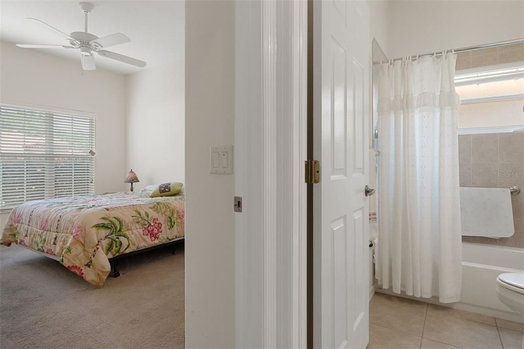 For Sale: $269,900 (2 beds, 2 baths, 1527 Square Feet)