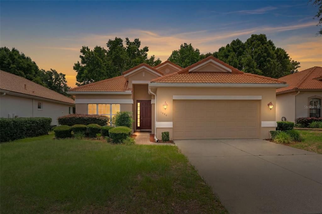 For Sale: $269,900 (2 beds, 2 baths, 1527 Square Feet)