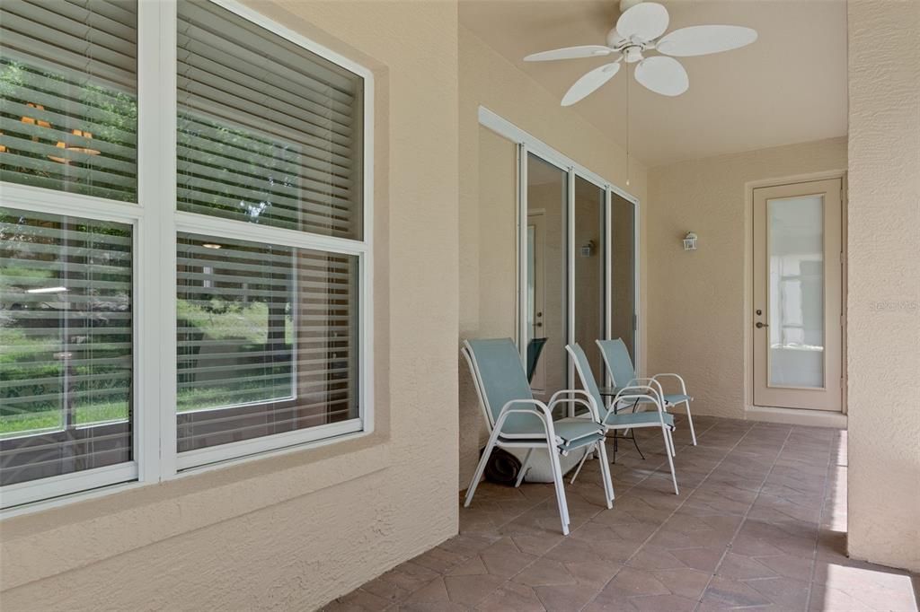 For Sale: $269,900 (2 beds, 2 baths, 1527 Square Feet)