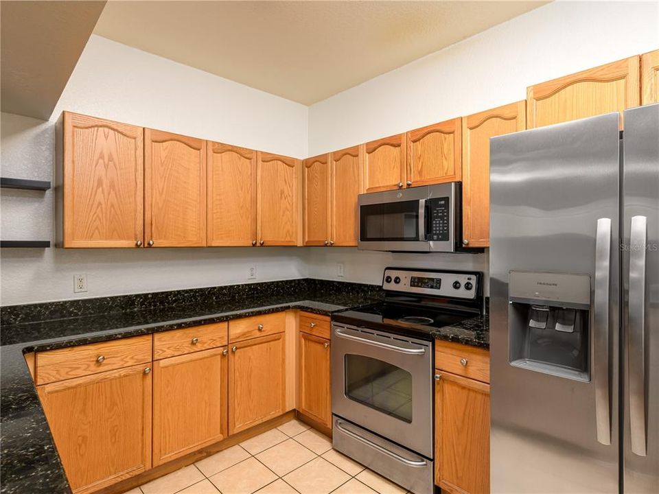 For Sale: $219,000 (3 beds, 2 baths, 1292 Square Feet)