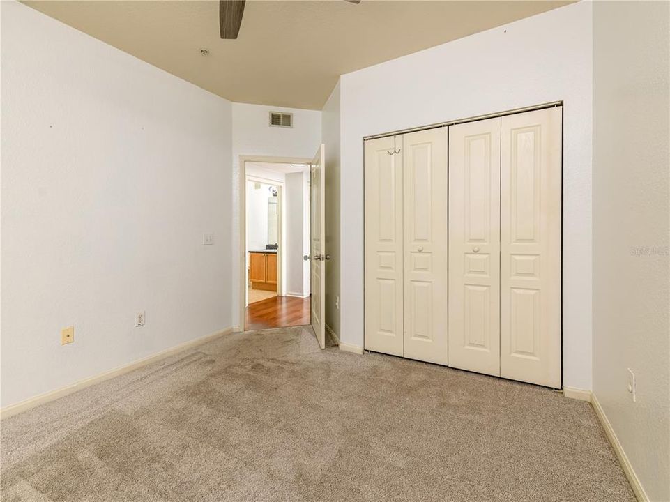 For Sale: $219,000 (3 beds, 2 baths, 1292 Square Feet)