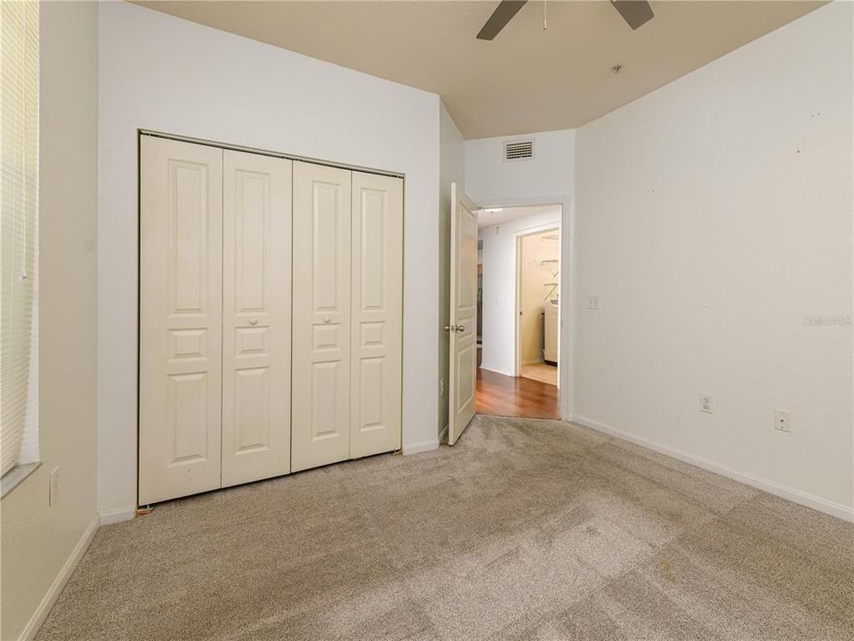 For Sale: $219,000 (3 beds, 2 baths, 1292 Square Feet)