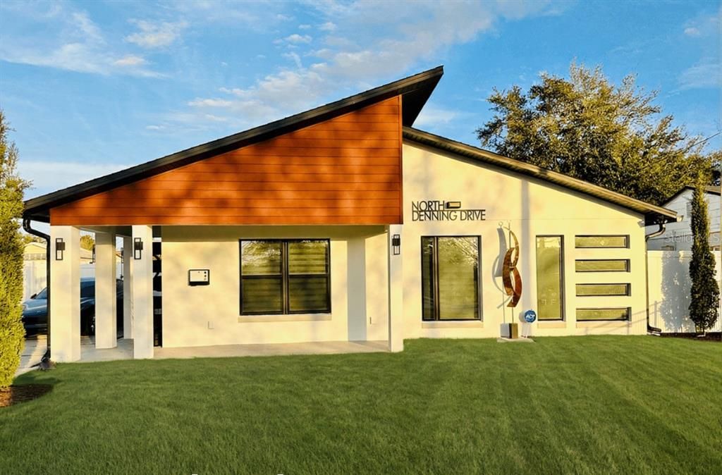 For Sale: $699,900 (3 beds, 2 baths, 1411 Square Feet)