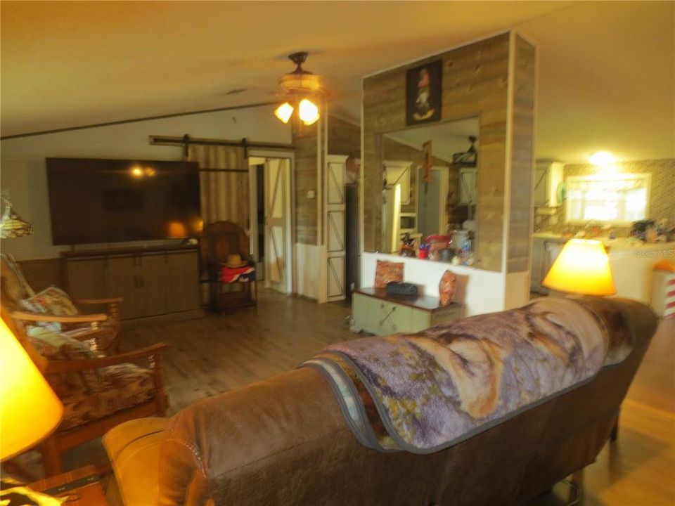 For Rent: $1,795 (3 beds, 2 baths, 1782 Square Feet)