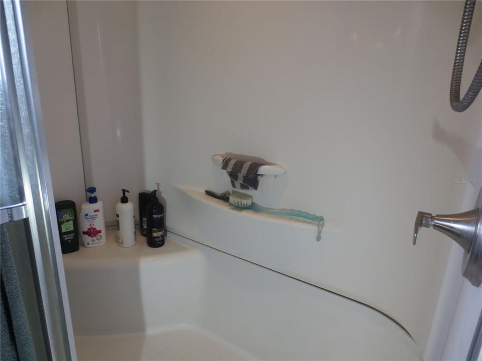 For Rent: $1,795 (3 beds, 2 baths, 1782 Square Feet)