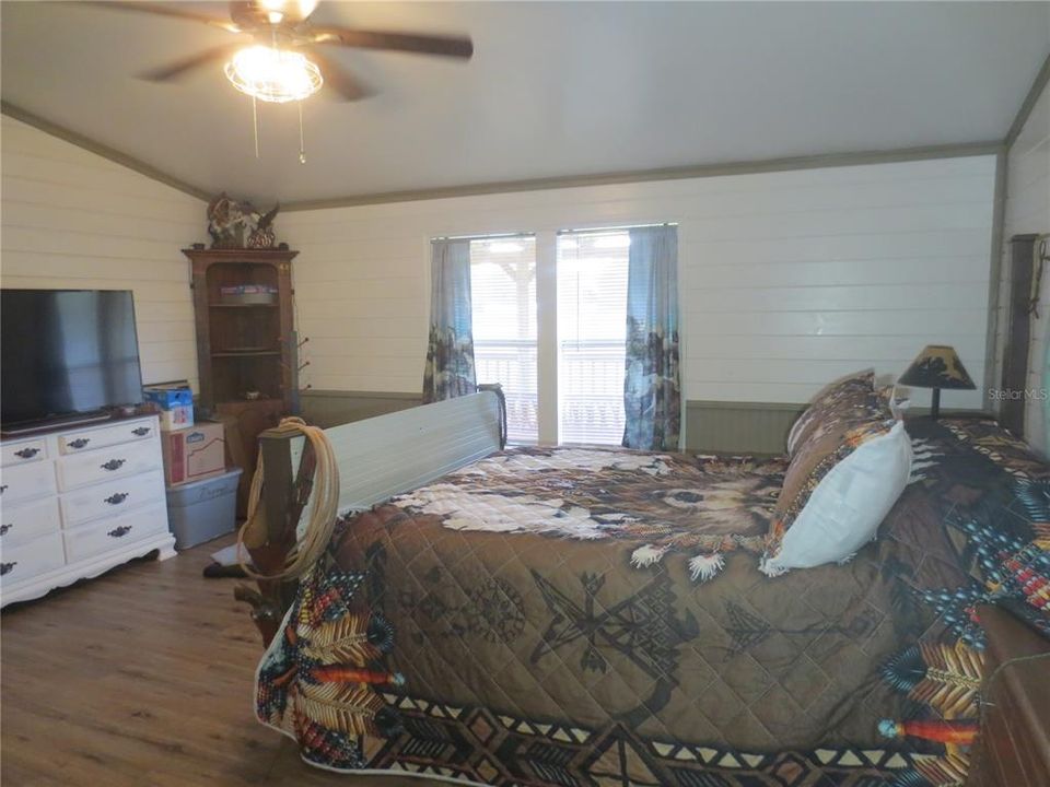 For Rent: $1,795 (3 beds, 2 baths, 1782 Square Feet)