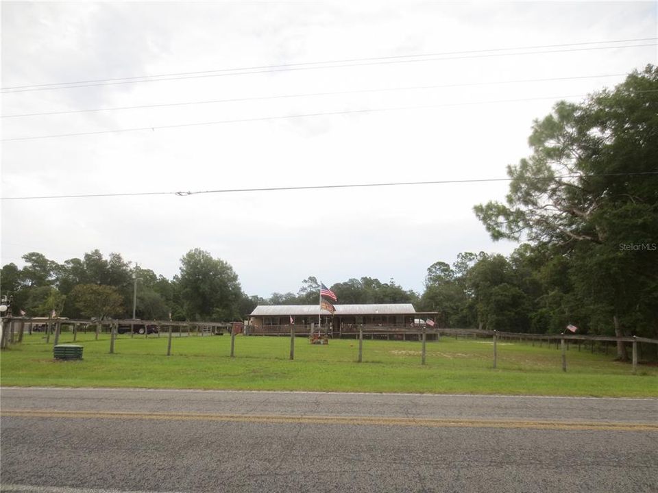 For Rent: $1,795 (3 beds, 2 baths, 1782 Square Feet)