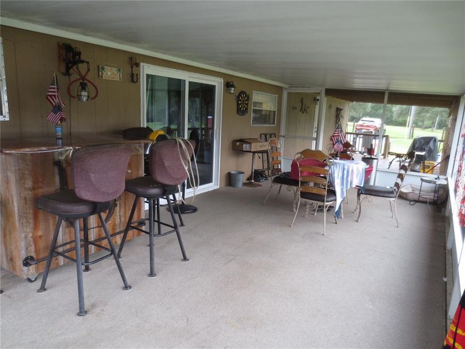 For Rent: $1,795 (3 beds, 2 baths, 1782 Square Feet)