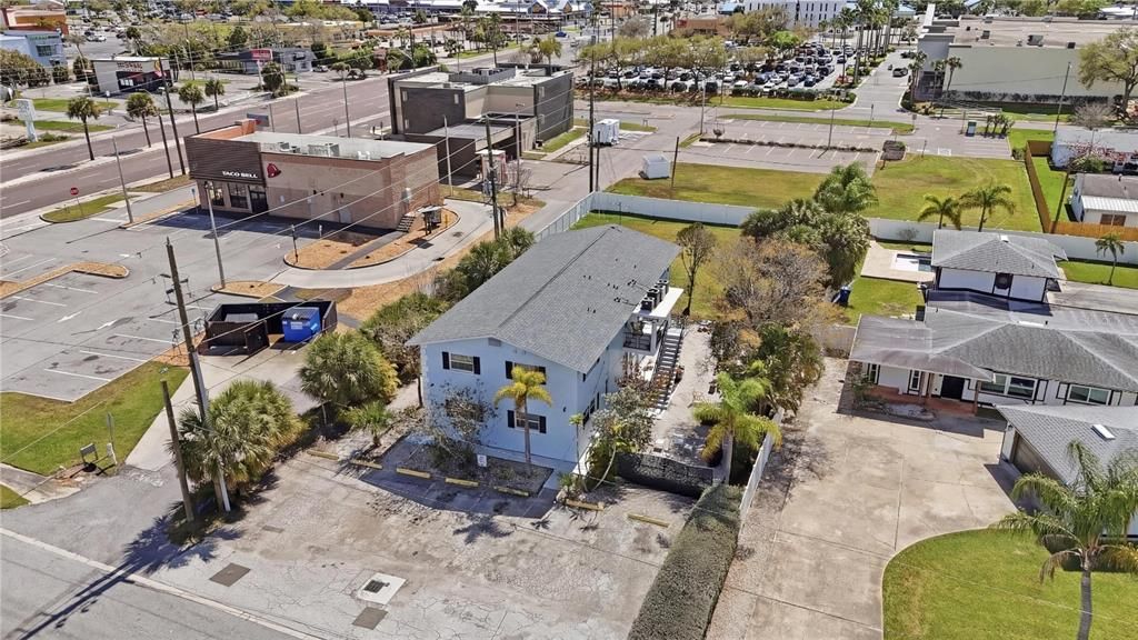 En Venta: $1,283,000 (8 camas, 6 baños, 3488 Pies cuadrados)