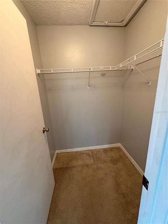 Active With Contract: $1,500 (3 beds, 2 baths, 1136 Square Feet)