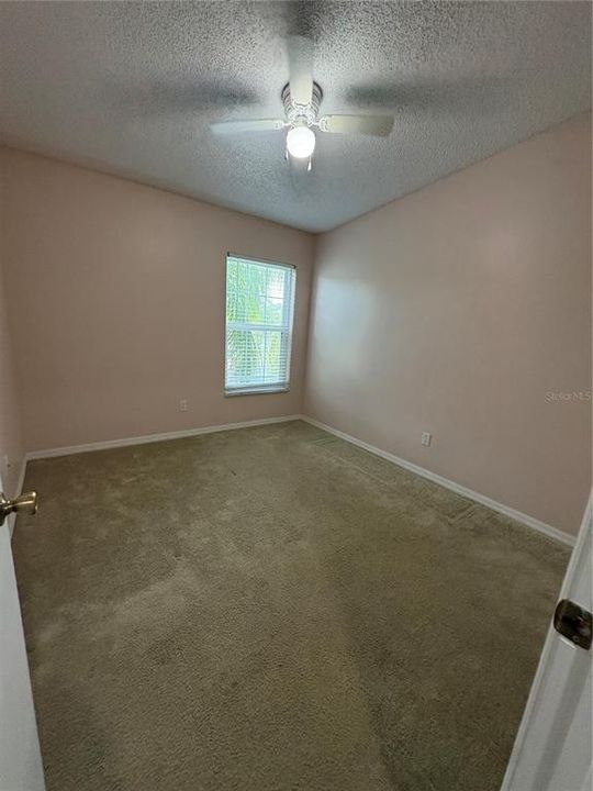 Active With Contract: $1,500 (3 beds, 2 baths, 1136 Square Feet)