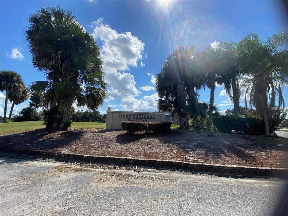 Active With Contract: $1,500 (3 beds, 2 baths, 1136 Square Feet)