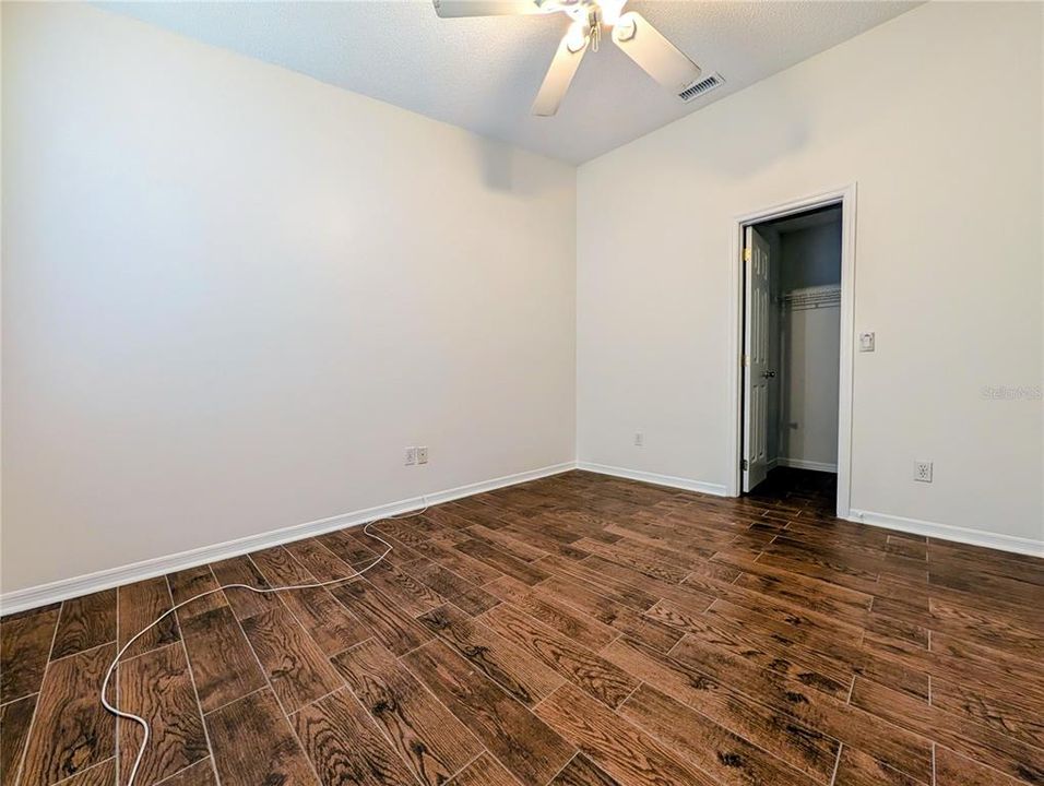 For Rent: $2,600 (4 beds, 2 baths, 2014 Square Feet)