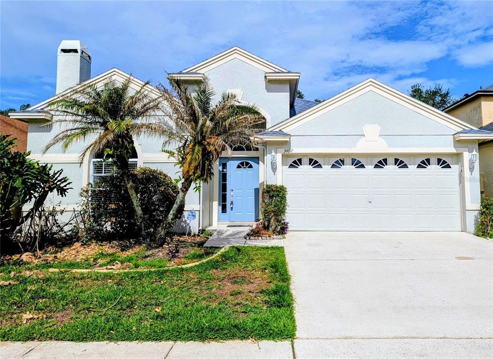 For Rent: $2,600 (4 beds, 2 baths, 2014 Square Feet)