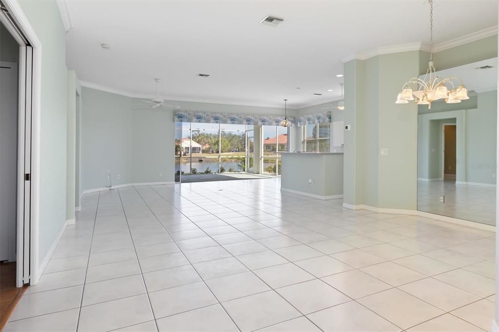 For Rent: $1,900 (3 beds, 2 baths, 2077 Square Feet)