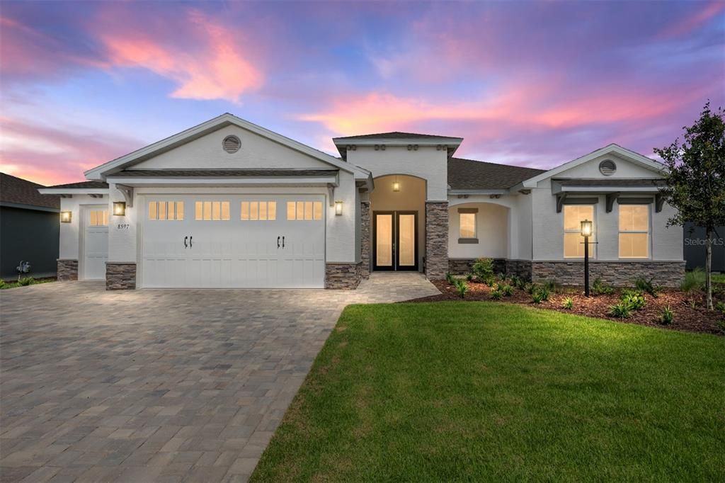 Active With Contract: $759,630 (3 beds, 3 baths, 2870 Square Feet)