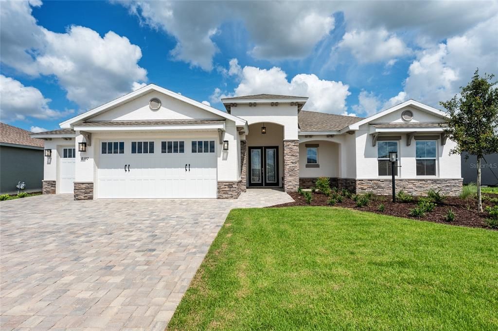 Active With Contract: $759,630 (3 beds, 3 baths, 2870 Square Feet)