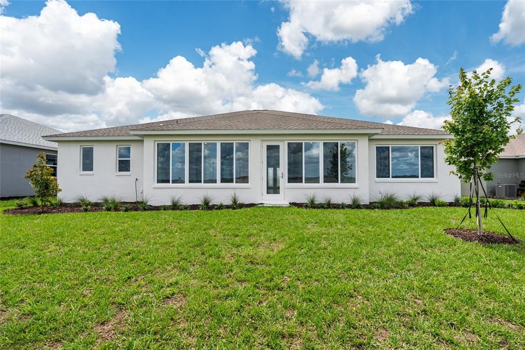Active With Contract: $759,630 (3 beds, 3 baths, 2870 Square Feet)