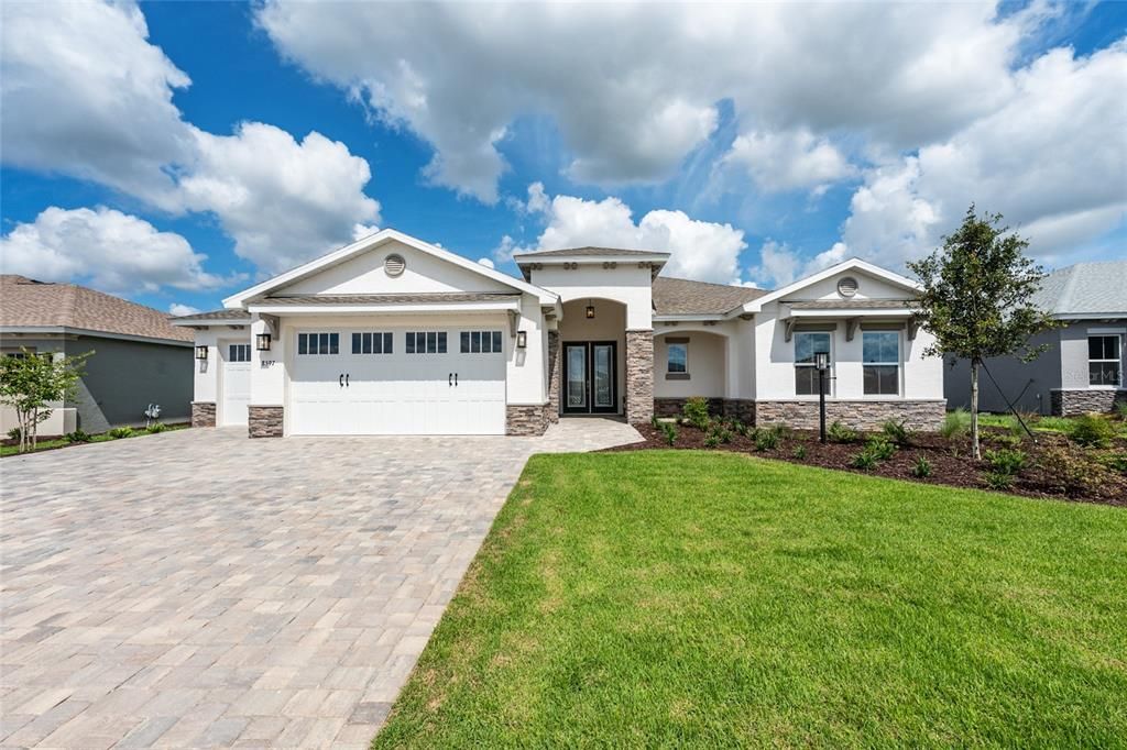 Active With Contract: $759,630 (3 beds, 3 baths, 2870 Square Feet)
