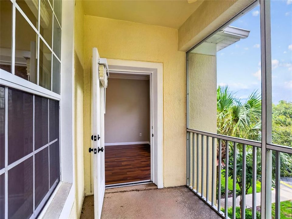 For Rent: $1,950 (3 beds, 2 baths, 1408 Square Feet)