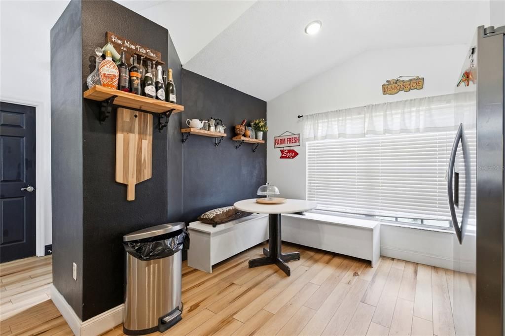 For Sale: $350,000 (3 beds, 2 baths, 1937 Square Feet)
