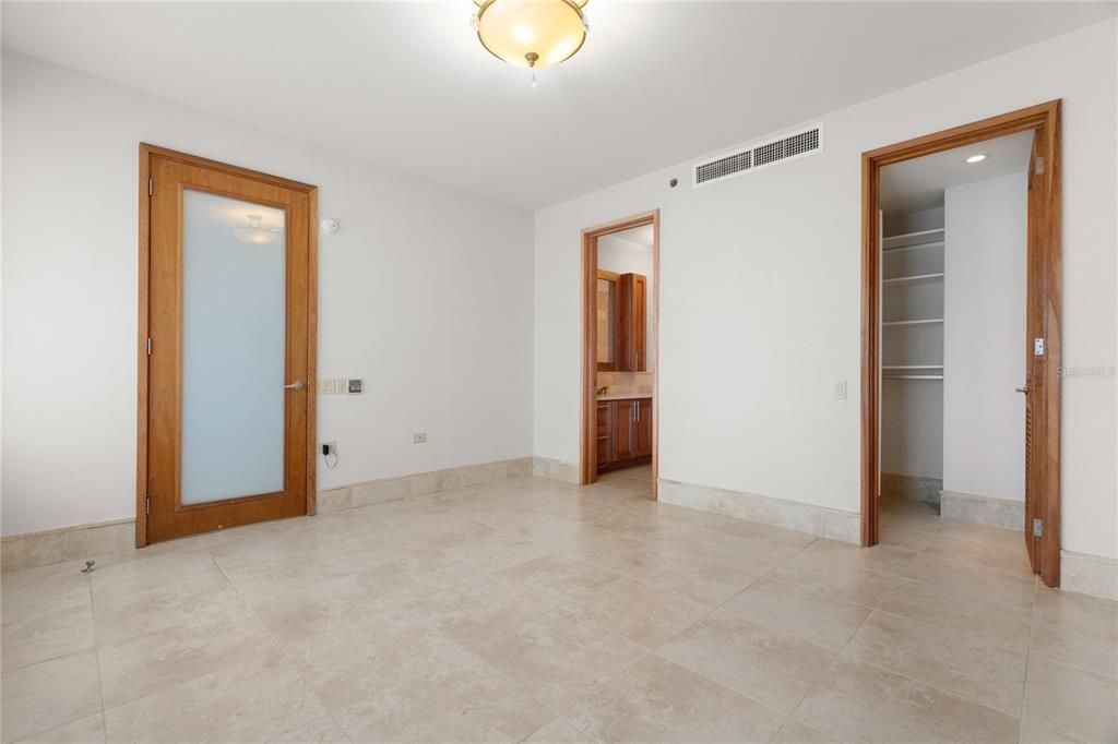 En Venta: $4,995,000 (4 camas, 4 baños, 3705 Pies cuadrados)