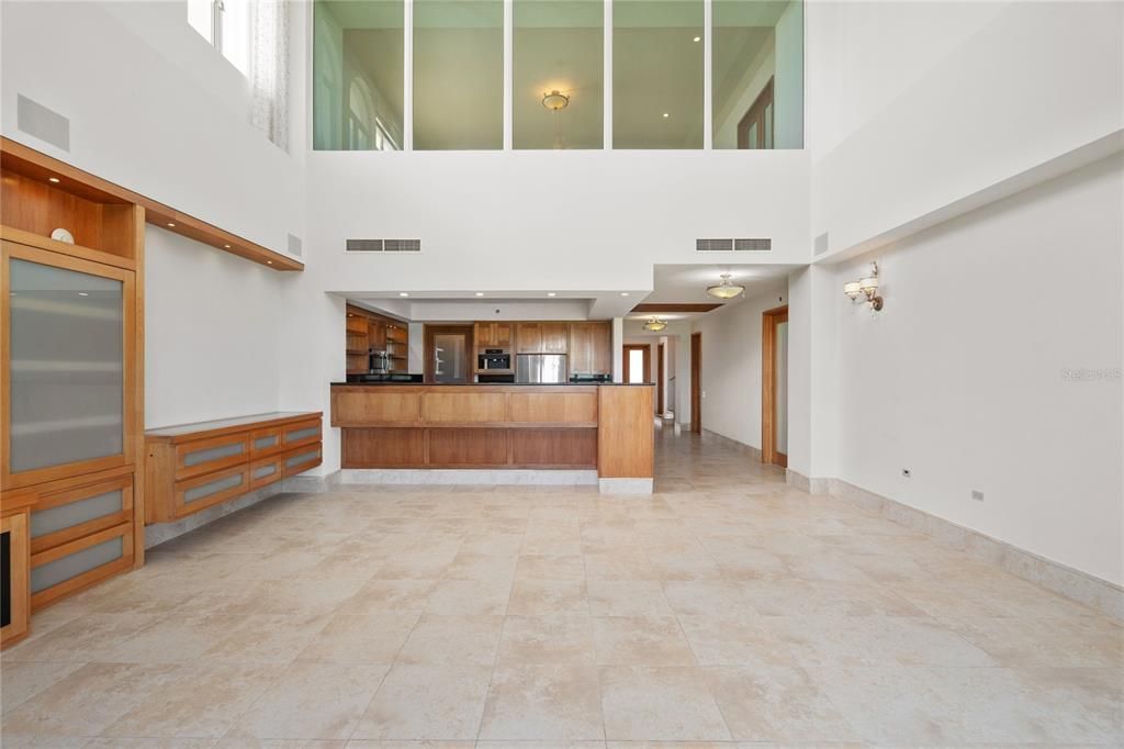 En Venta: $4,995,000 (4 camas, 4 baños, 3705 Pies cuadrados)