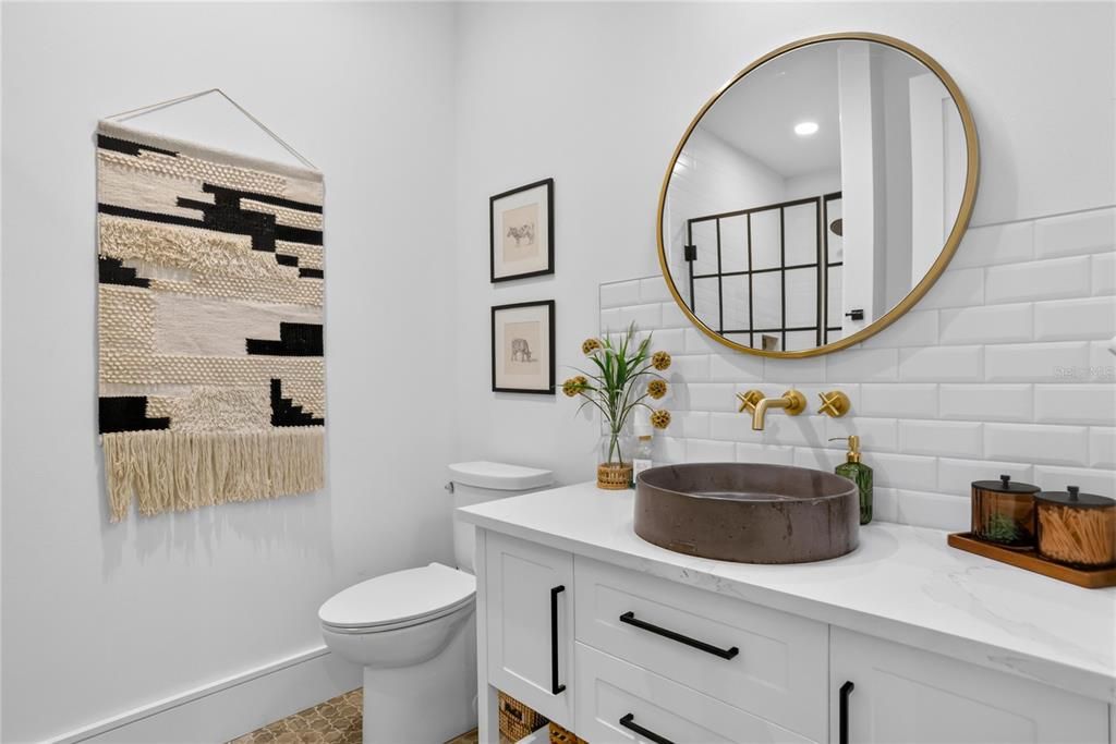 En Venta: $2,200,000 (4 camas, 3 baños, 3683 Pies cuadrados)