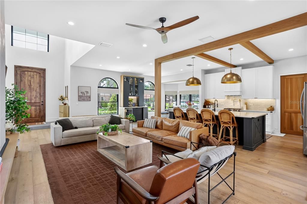 En Venta: $2,200,000 (4 camas, 3 baños, 3683 Pies cuadrados)
