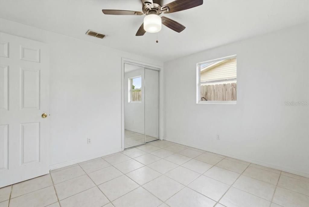 En Venta: $184,900 (2 camas, 1 baños, 956 Pies cuadrados)