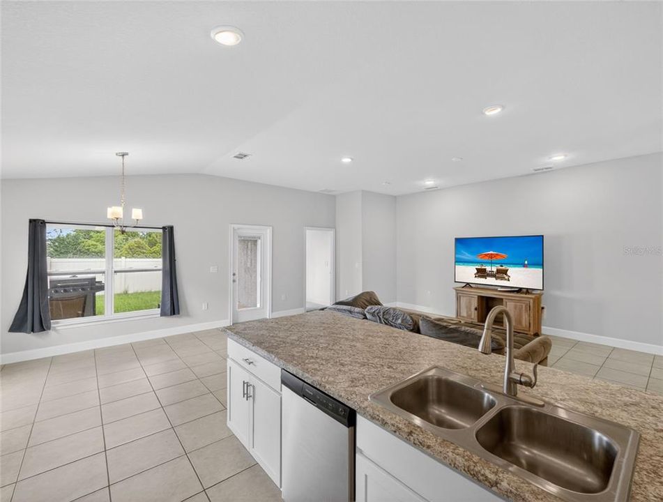 For Sale: $360,000 (3 beds, 2 baths, 1970 Square Feet)