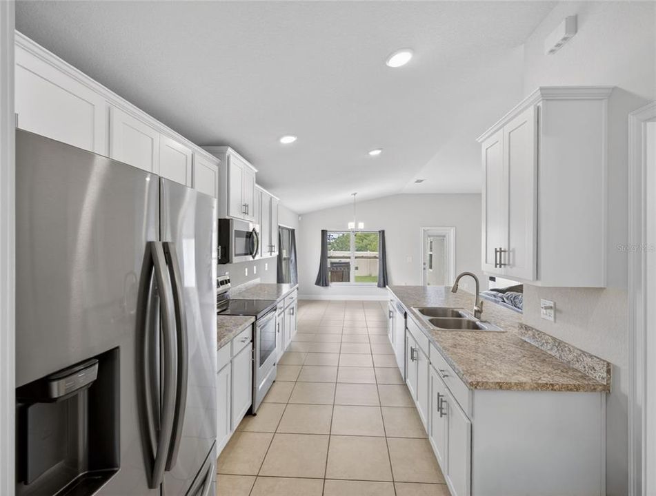 For Sale: $360,000 (3 beds, 2 baths, 1970 Square Feet)