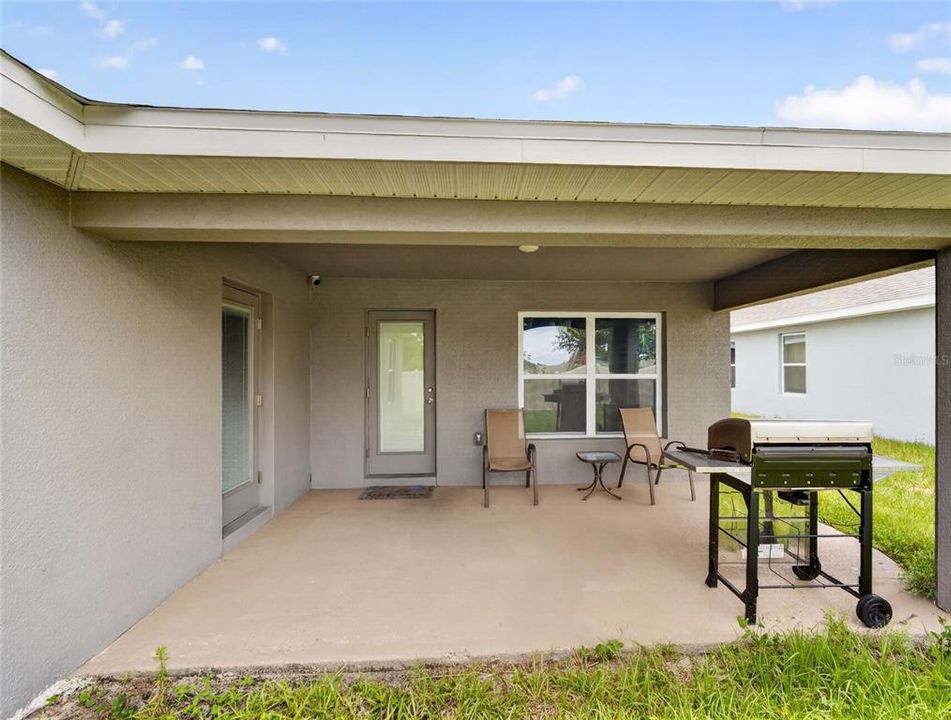 For Sale: $360,000 (3 beds, 2 baths, 1970 Square Feet)