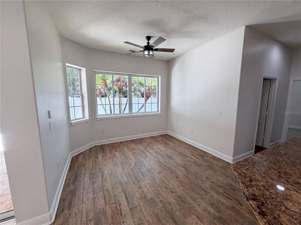 For Sale: $695,000 (5 beds, 3 baths, 3299 Square Feet)