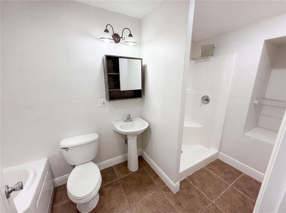 For Sale: $695,000 (5 beds, 3 baths, 3299 Square Feet)