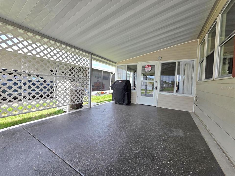 For Sale: $207,000 (2 beds, 2 baths, 1344 Square Feet)