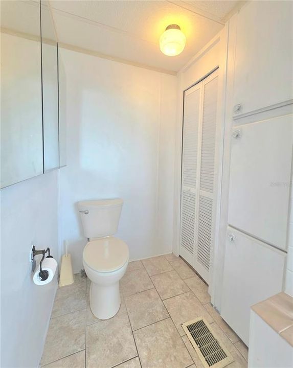 For Sale: $207,000 (2 beds, 2 baths, 1344 Square Feet)
